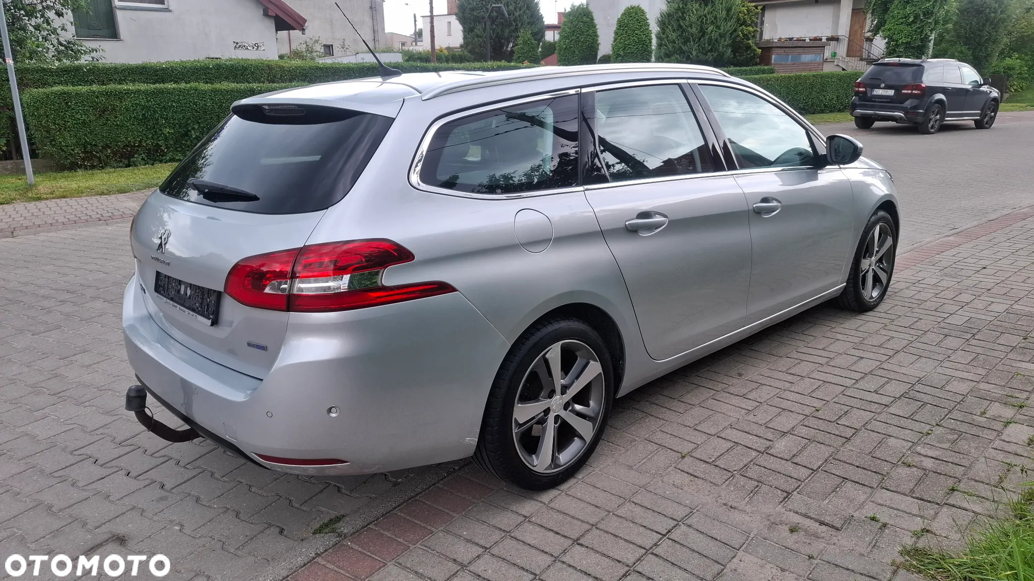 Peugeot 308 SW BlueHDi 150 Stop & Start Business-Line - 3