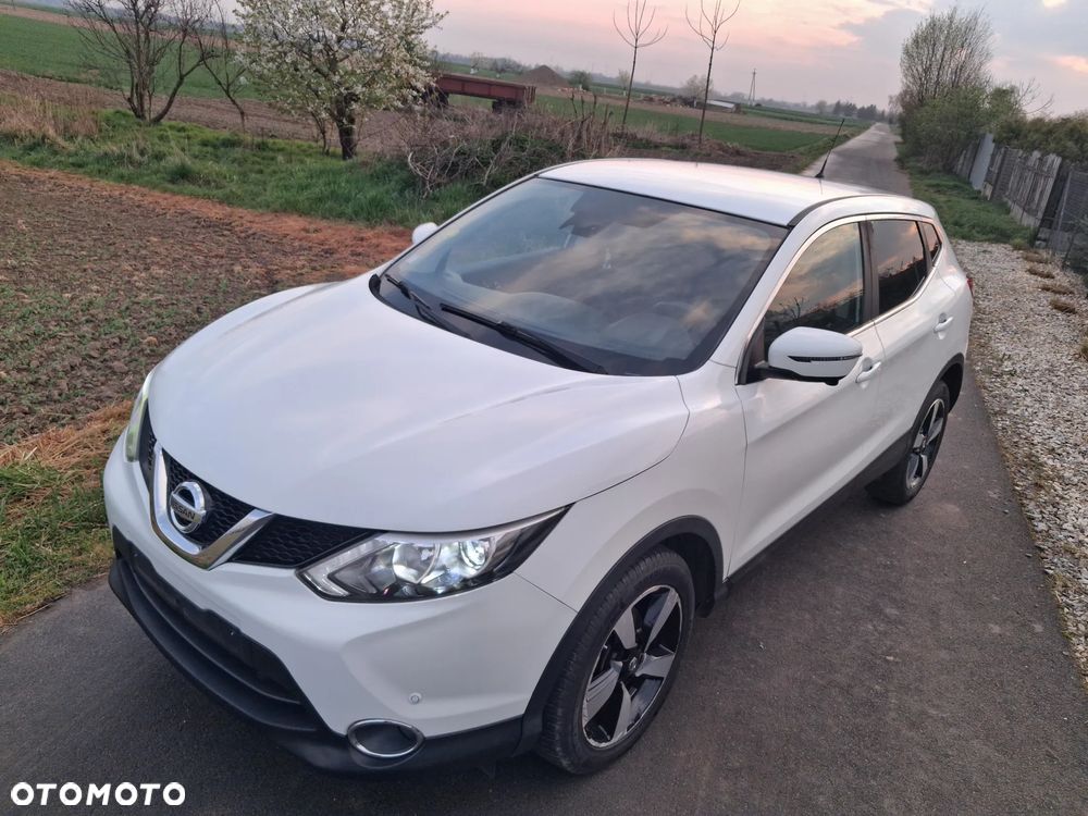 Nissan Qashqai 1.5 dCi Visia - 16