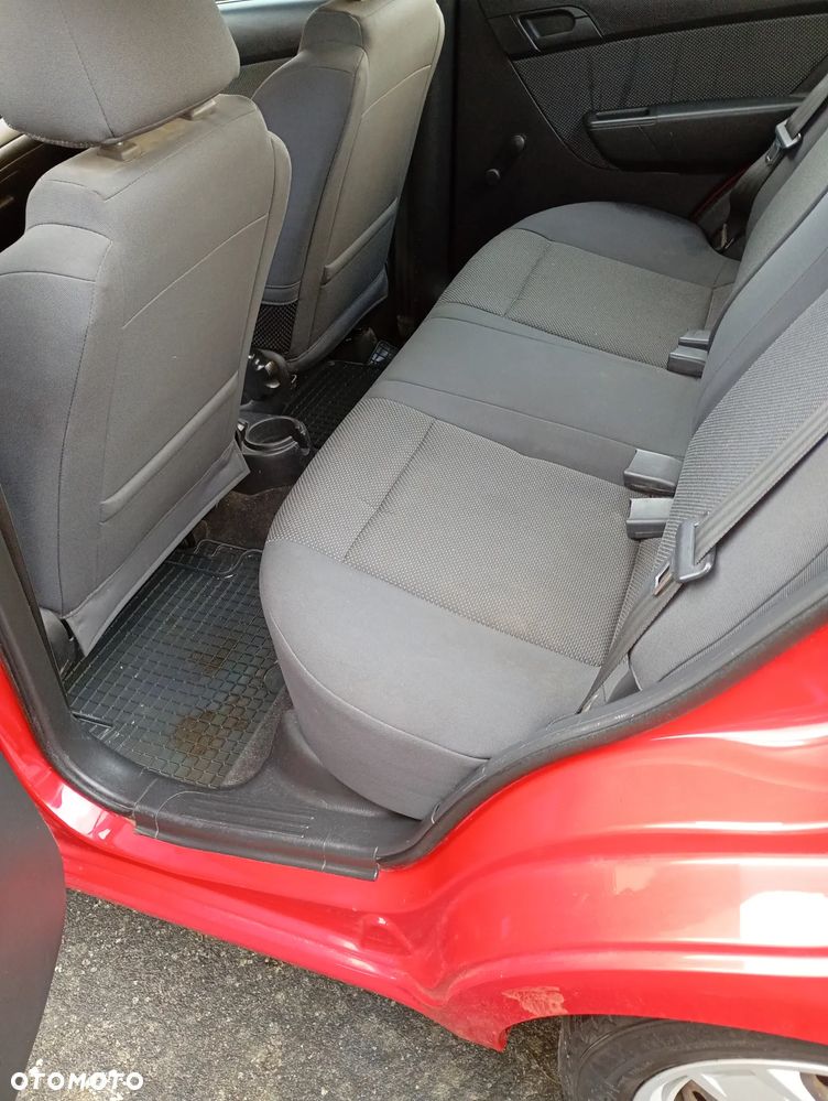 Chevrolet Aveo 1.2 Plus - 11