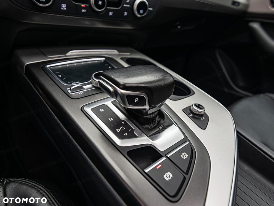 Audi Q7 3.0 TDI ultra Quattro Tiptronic - 23
