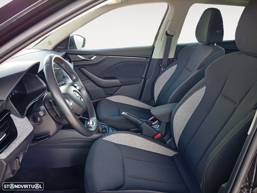Skoda Kamiq 1.0 TSI DSG - 9