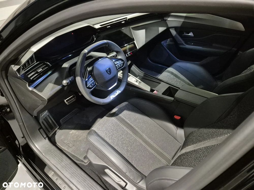 Peugeot 308 Hybrid 136e-DSC6 GT - 11