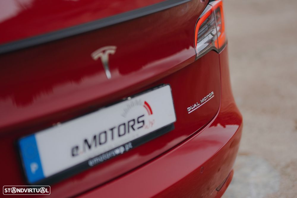 Tesla Model 3 Performance Dual Motor AWD - 13