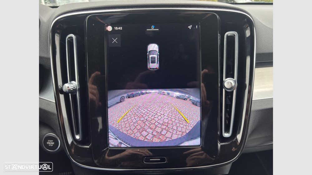 Volvo XC 40 2.0 B3 Core - 19