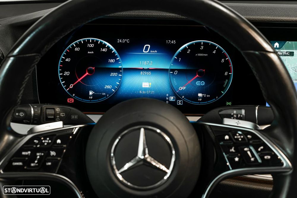 Mercedes-Benz E 300 de Avantgarde - 15