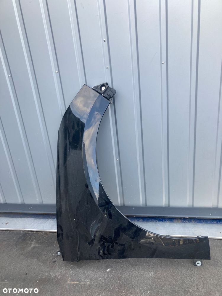 RENAULT CLIO 5 V błotnik przedni prawy przód czarny - 2