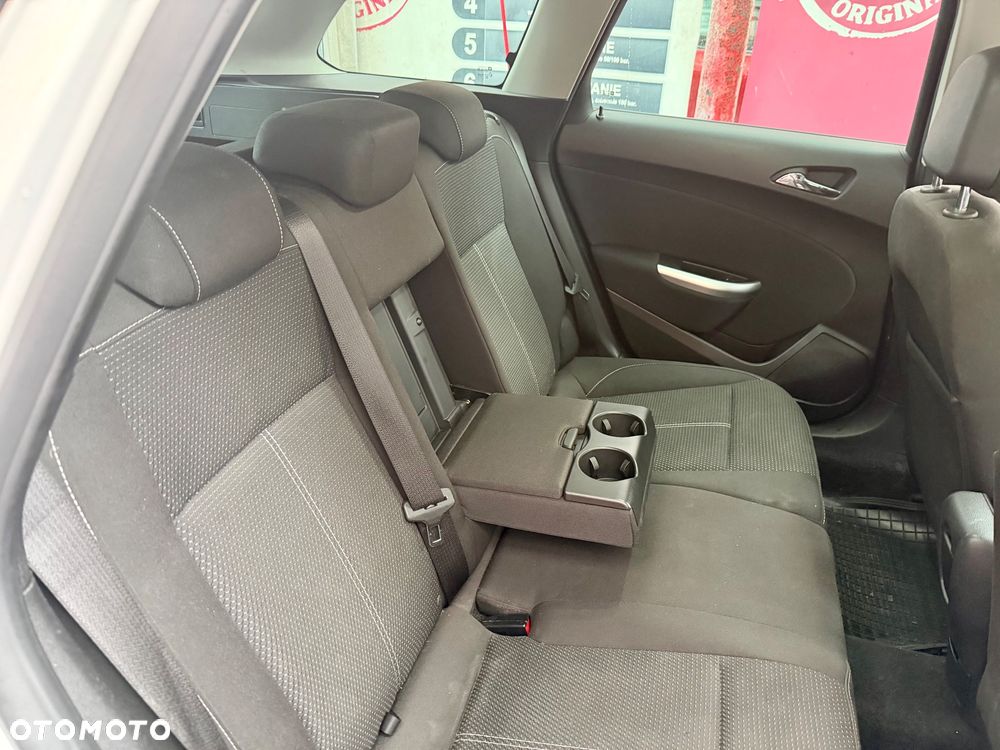 Opel Astra 1.4 Turbo Edition Sport - 21
