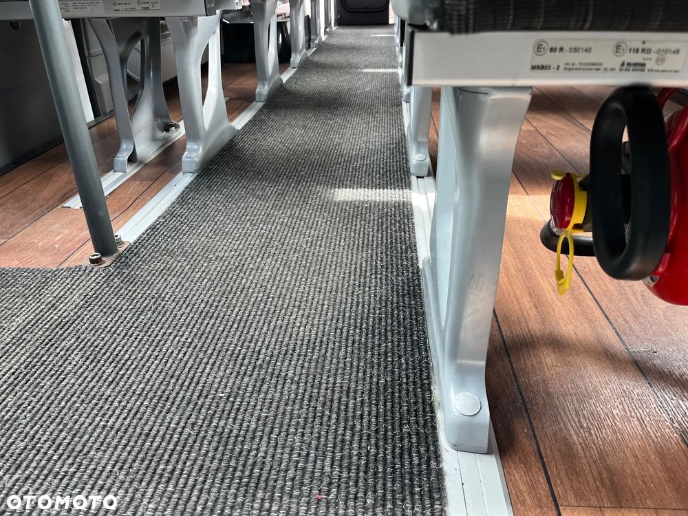 Mercedes-Benz Sprinter Transfer - 23