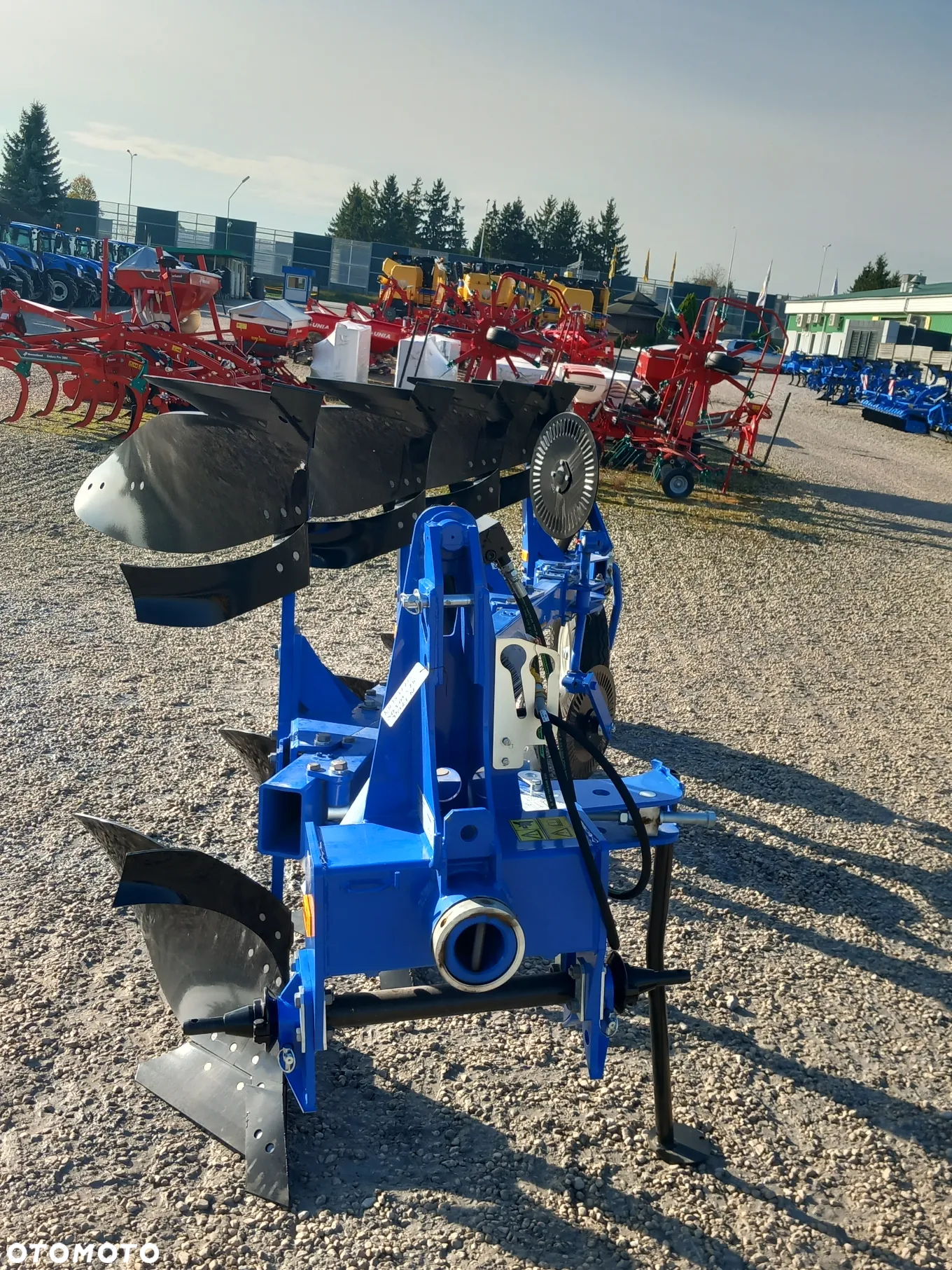 New Holland PLS4 - 2