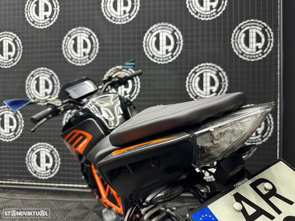 KTM 125 DUKE - 5