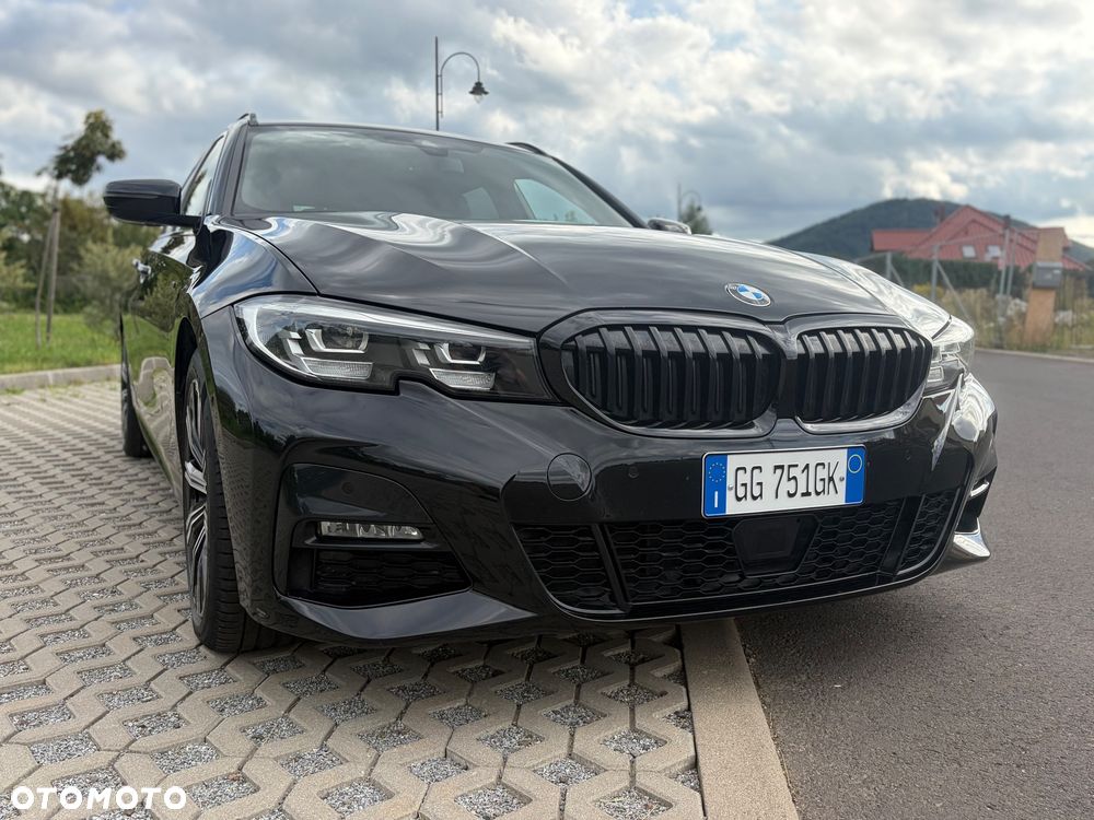 BMW Seria 3 320d xDrive Edition M Sport Shadow - 14