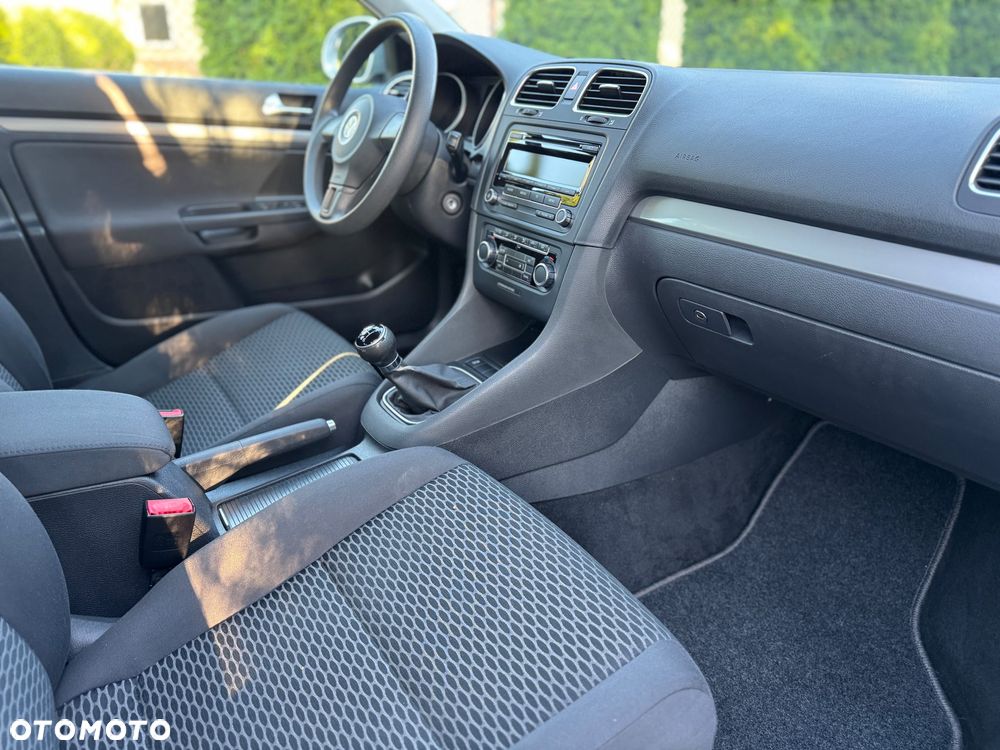 Volkswagen Golf 1.6 TDI DPF Style - 6