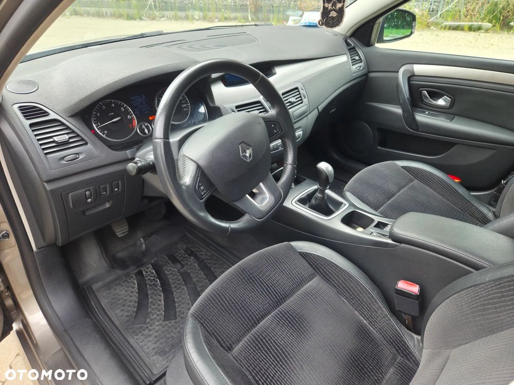 Renault Laguna 2.0 Dynamique - 9