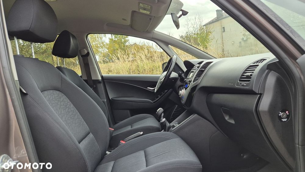 Hyundai ix20 1.4 blue YES Gold - 6