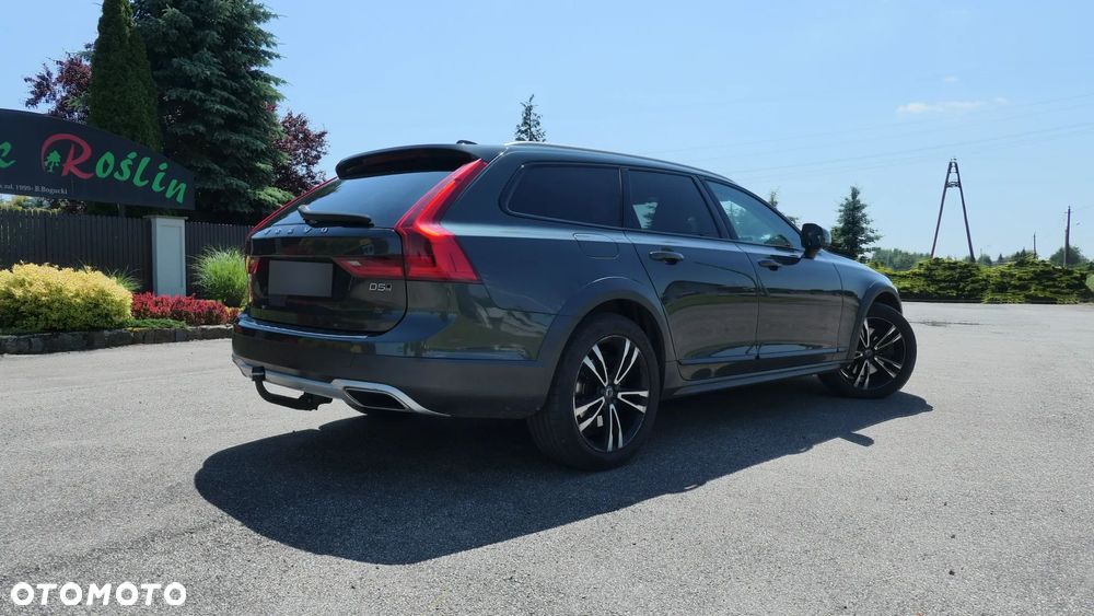 Volvo V90 Cross Country D5 AWD Pro - 22