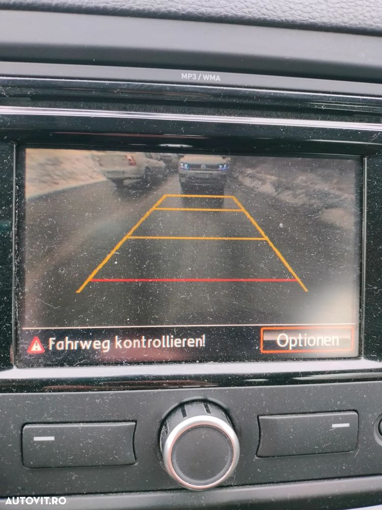 Volkswagen Sharan 2.0 TDI DSG Blue Motion Comfortline - 12