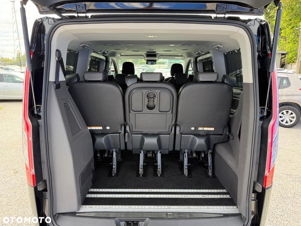 Ford Tourneo Custom 2.0 TDCi L1 Sport SelectShift - 32
