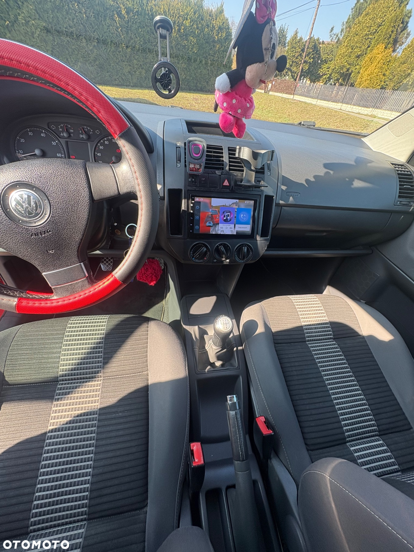Volkswagen Polo - 9