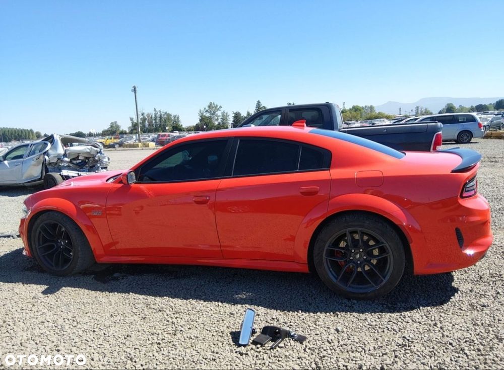 Dodge Charger - 4