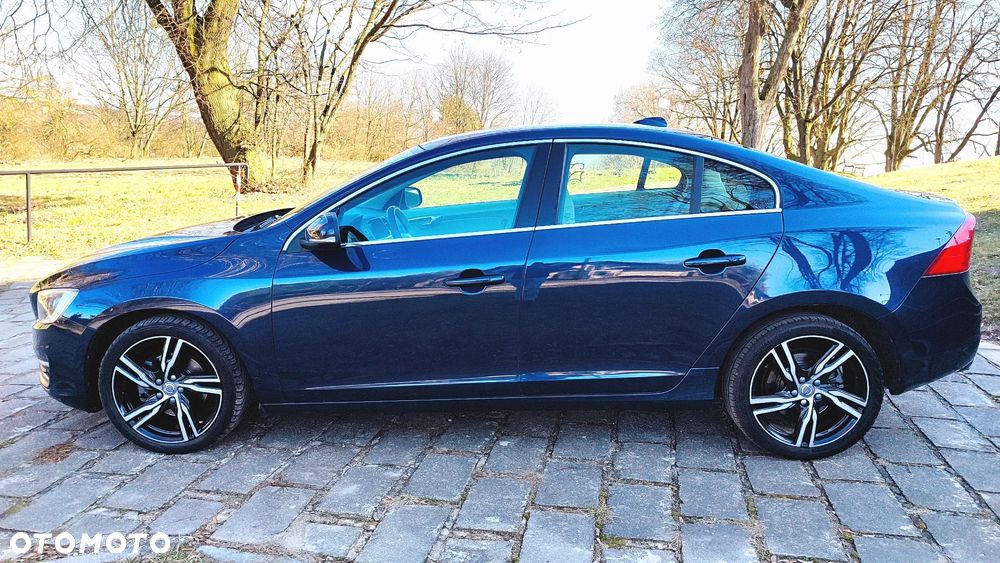 Volvo S60 D4 Drive-E Momentum - 12