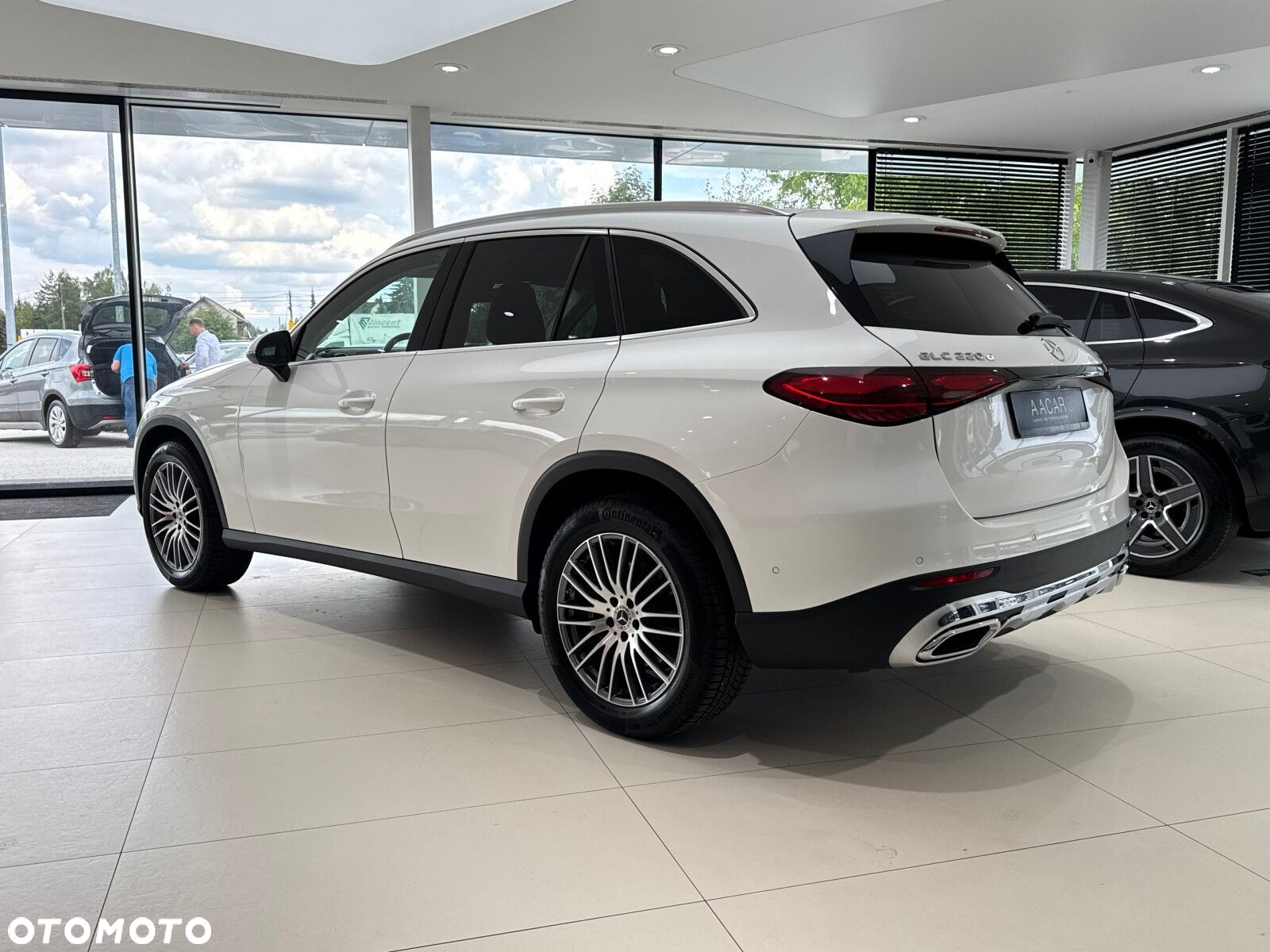 Mercedes-Benz GLC - 3