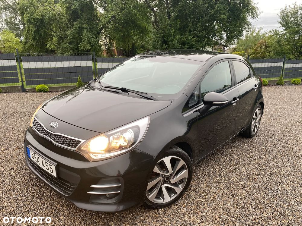 Kia Rio - 4
