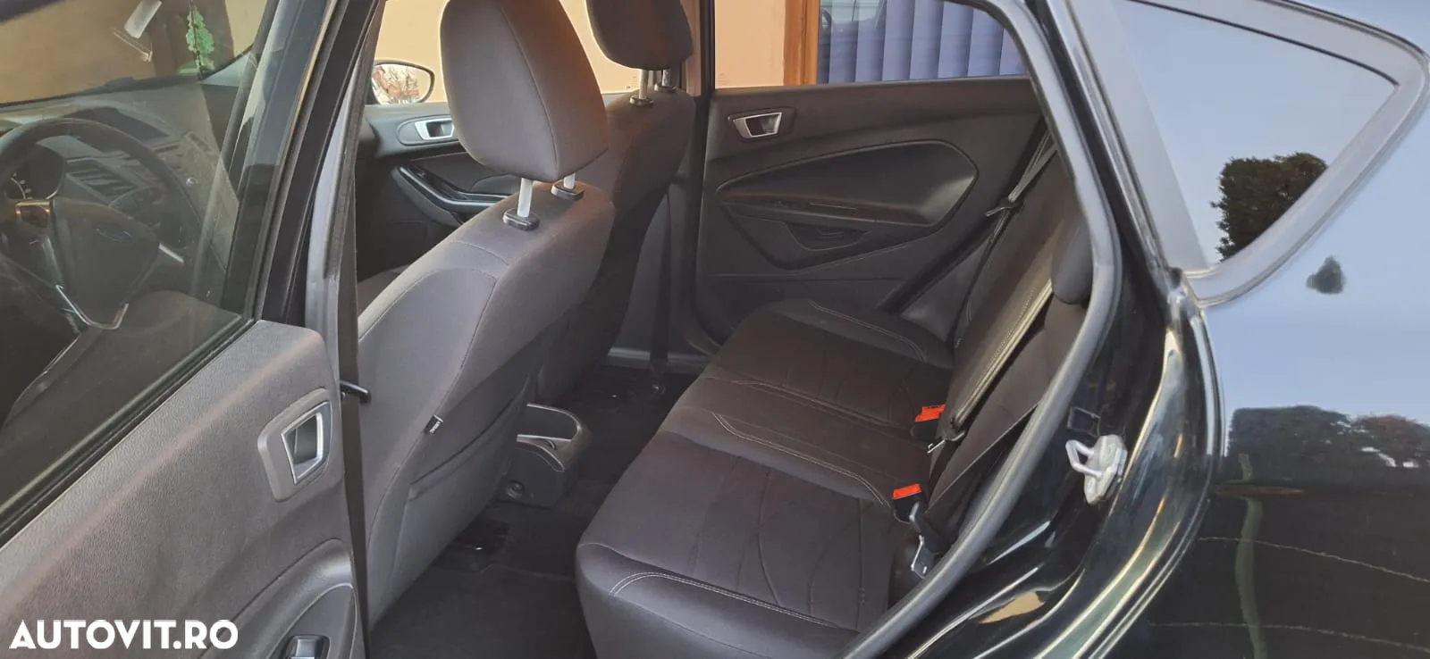 Ford Fiesta 1.0 Start Stop Titanium - 2