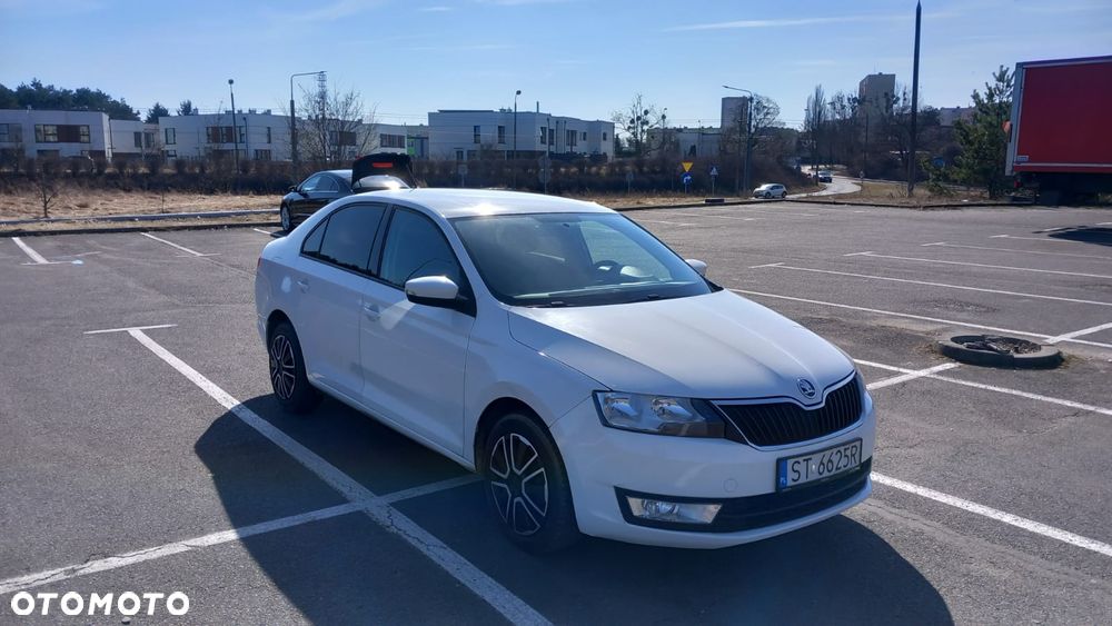 Skoda RAPID 1.2 TSI Ambition - 2
