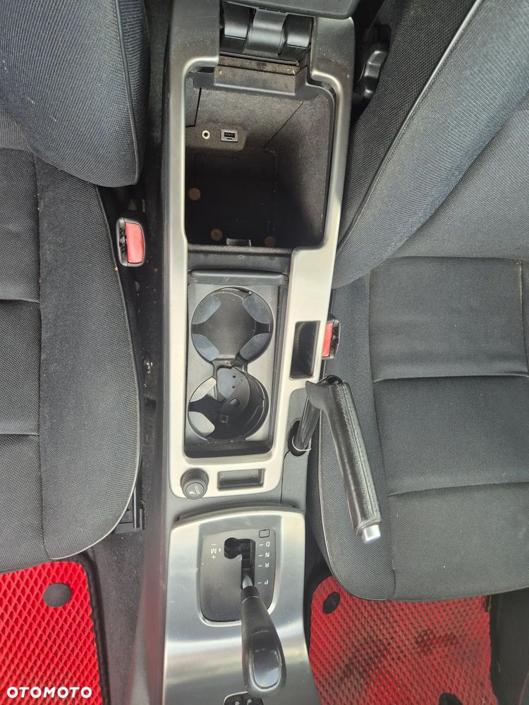 Volvo V50 - 9