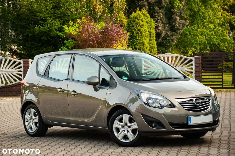 Opel Meriva 1.4 T Cosmo - 16