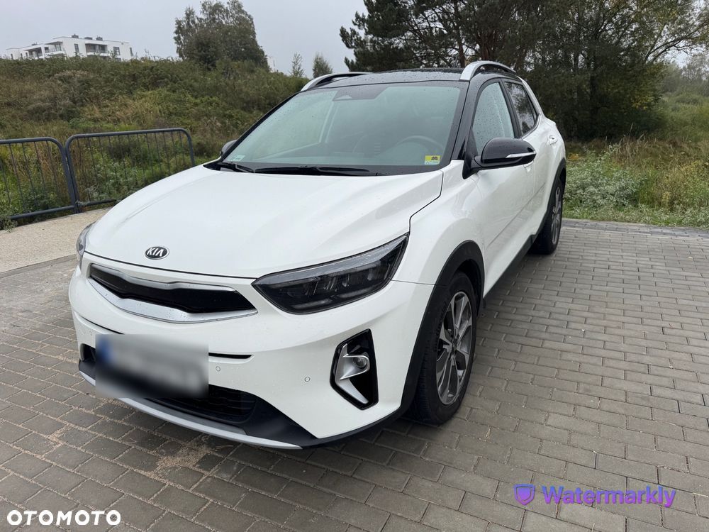 Kia Stonic 2021 photo 2