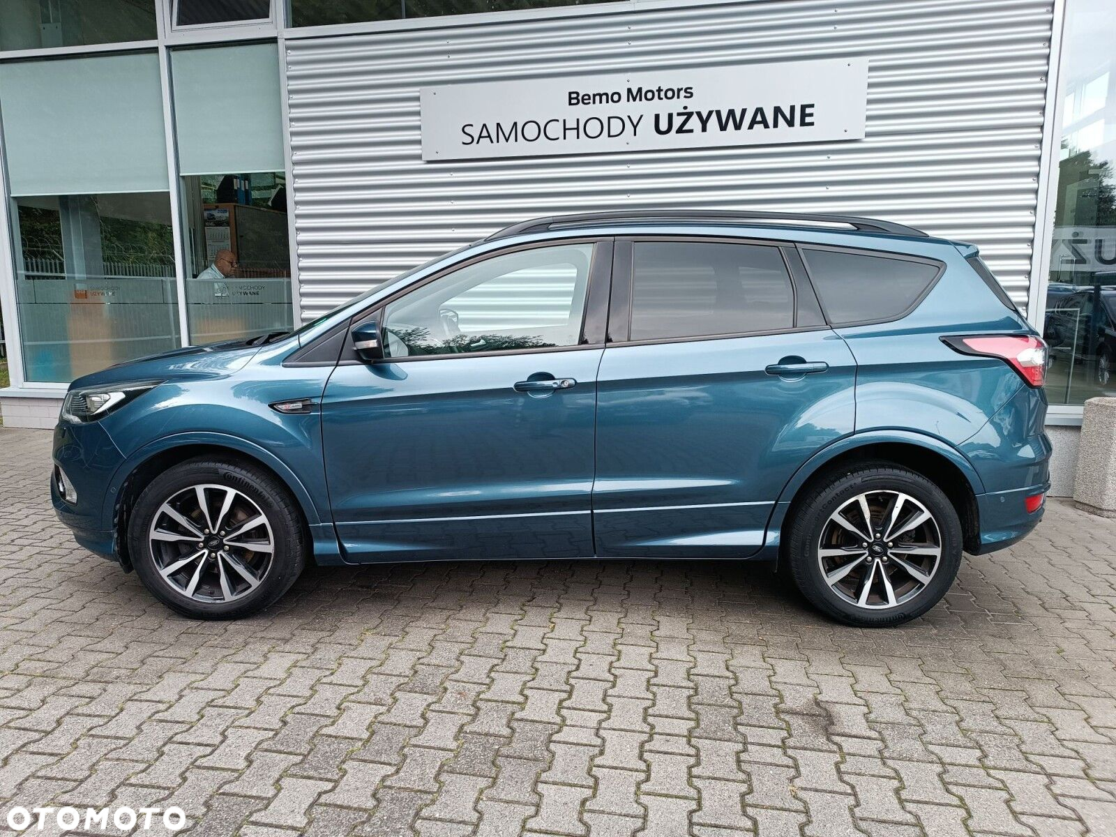 Ford Kuga - 4