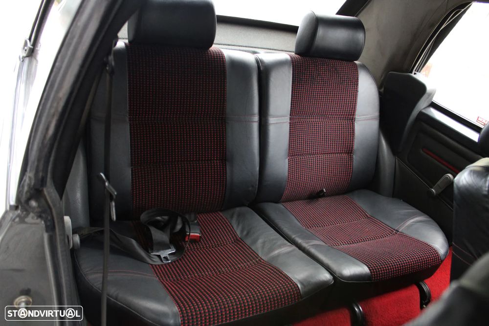 Peugeot 205 Cabrio 1.6 CTI - 26