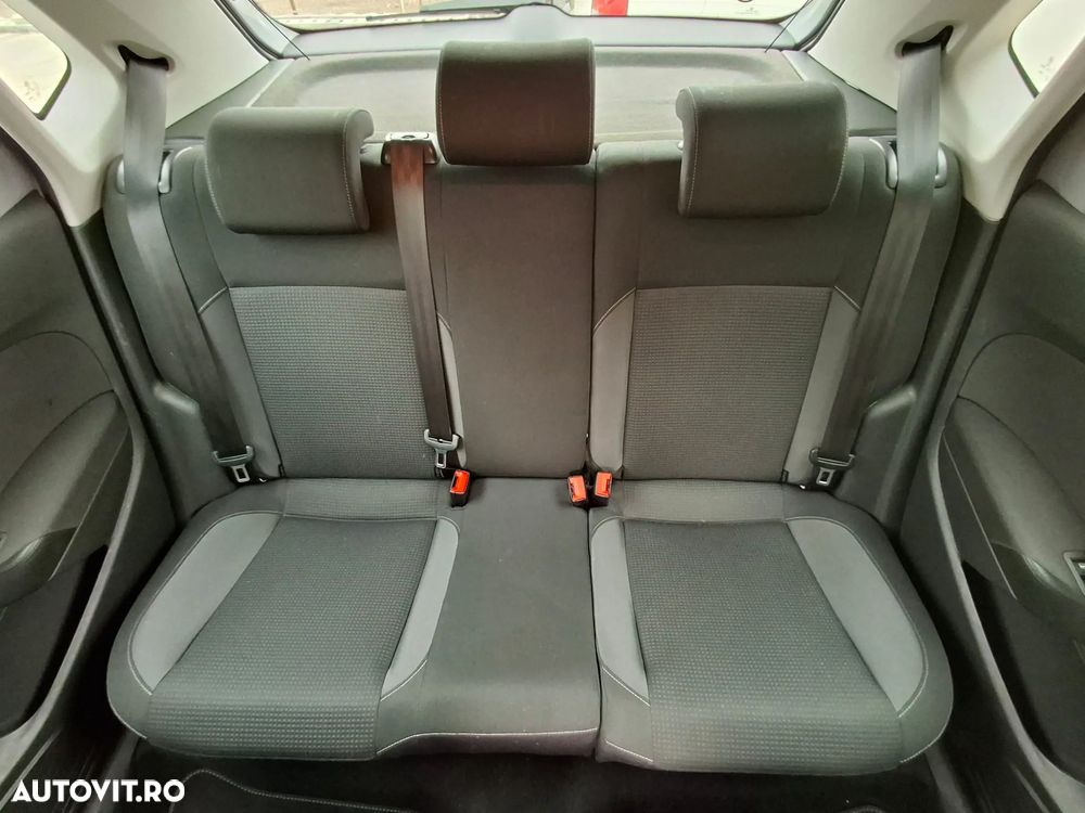 Volkswagen Polo - 4