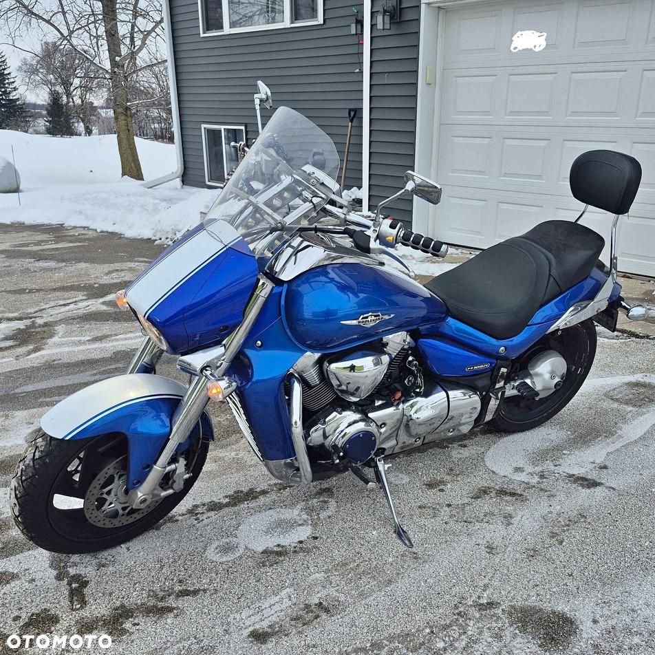 Suzuki Intruder - 36
