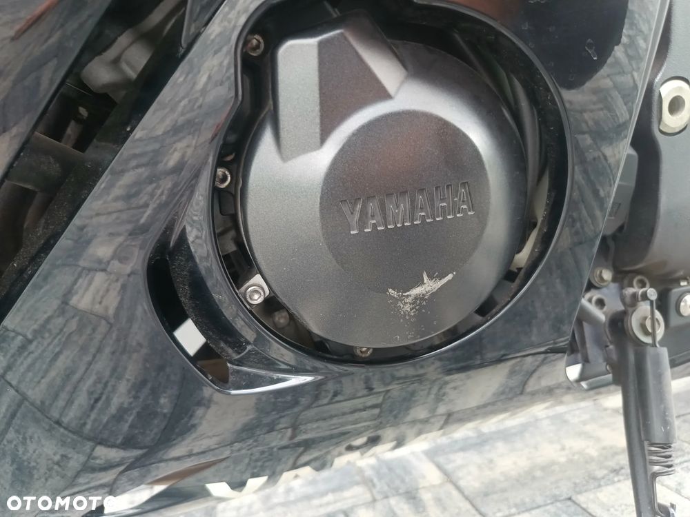 Yamaha YZF - 13