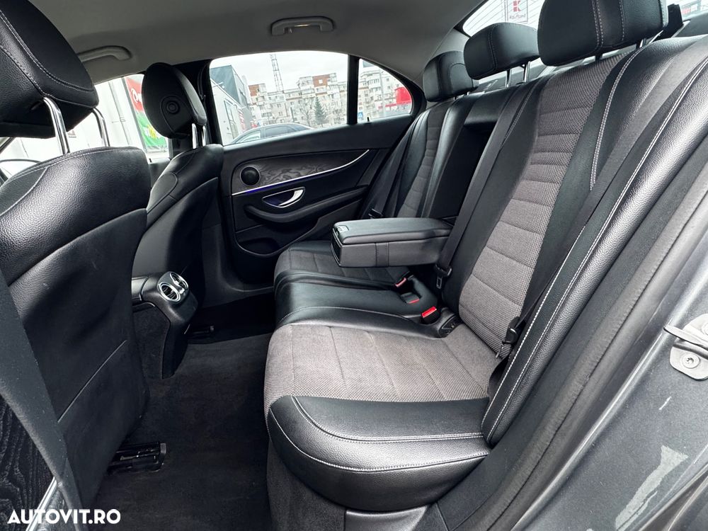 Mercedes-Benz E 220 d 9G-TRONIC Exclusive - 17