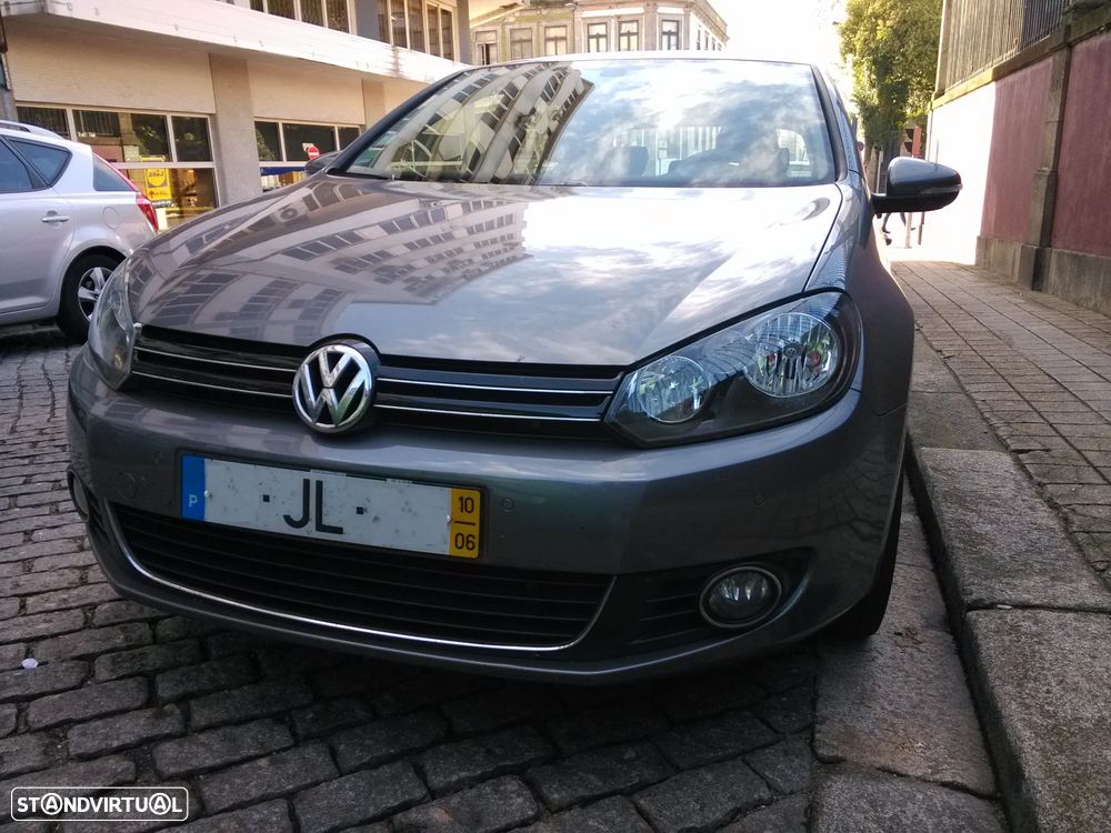 VW Golf 1.6 TDi Highline - 6