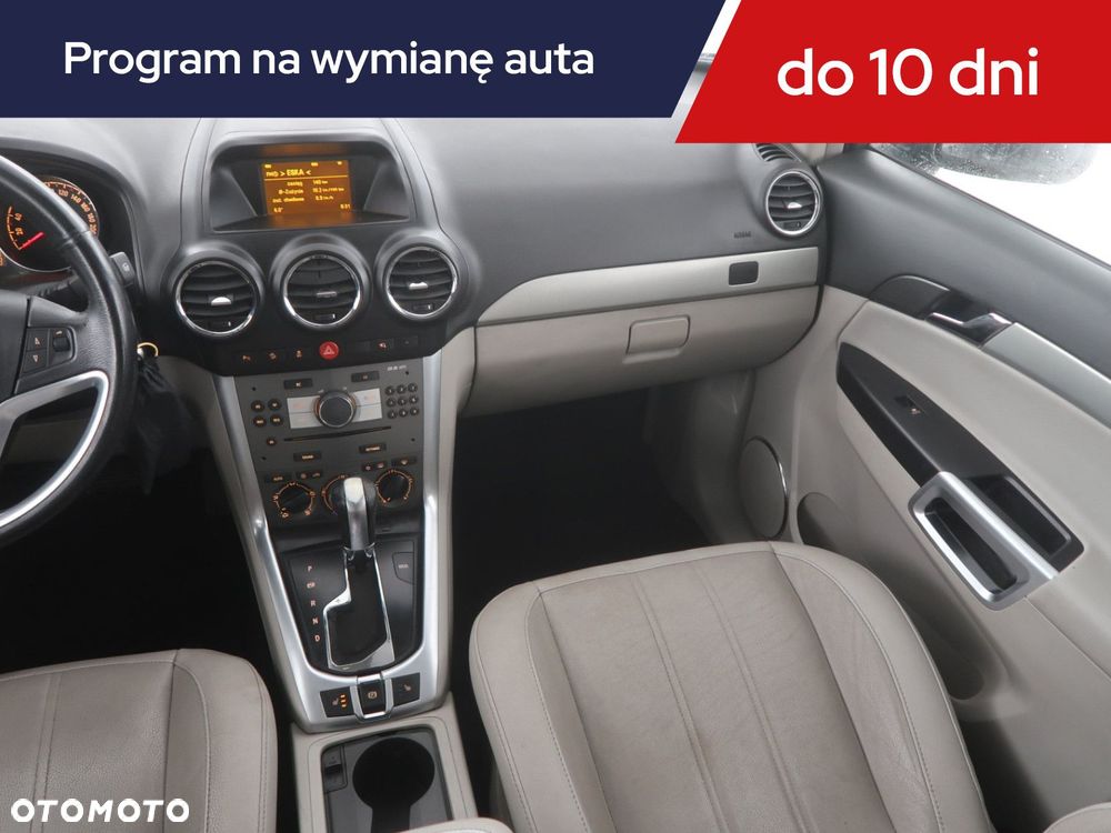 Opel Antara - 10