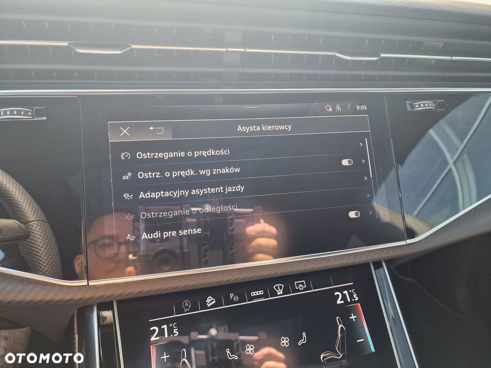 Audi RS Q8 - 35