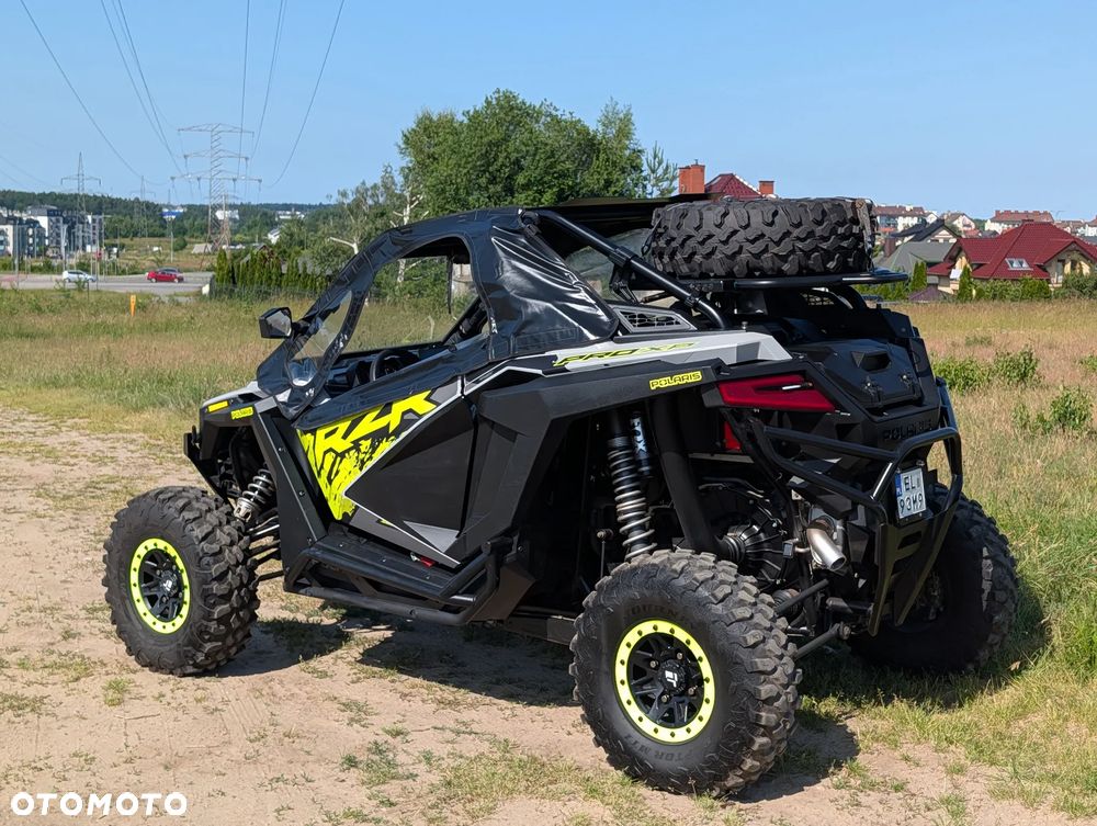 Polaris RZR - 9