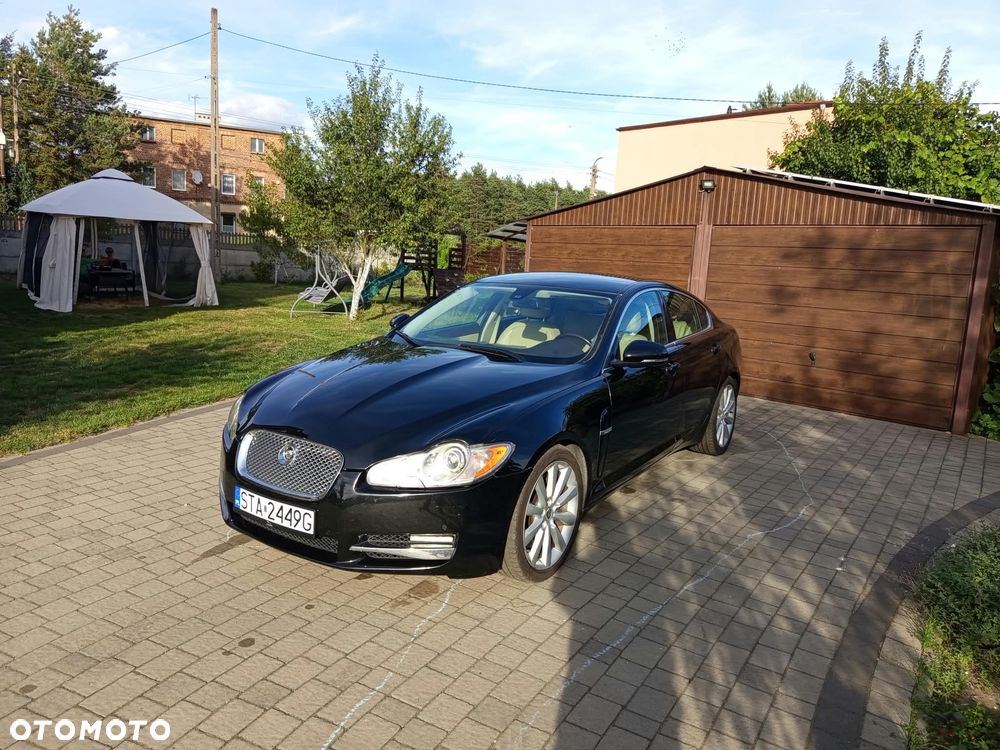 Jaguar XF 3.0 V6 D Luxury - 10