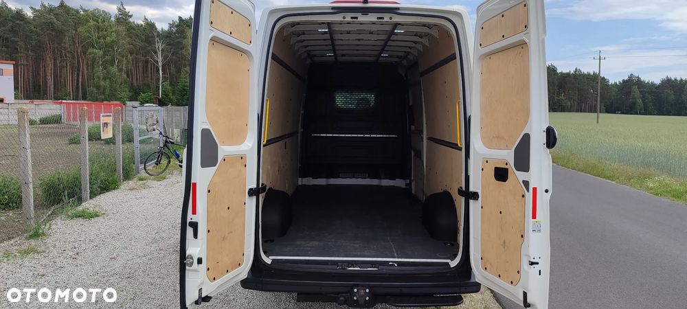 Volkswagen CRAFTER - 23
