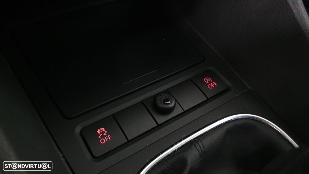 VW Golf 1.6 TDi Style - 23