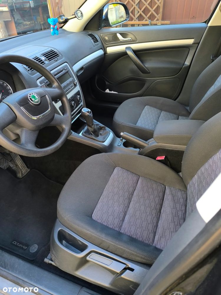 Skoda Octavia - 5