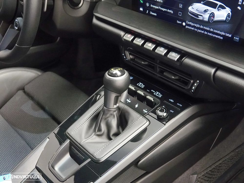Porsche 911 (992) GT3 Touring Package PDK - 24