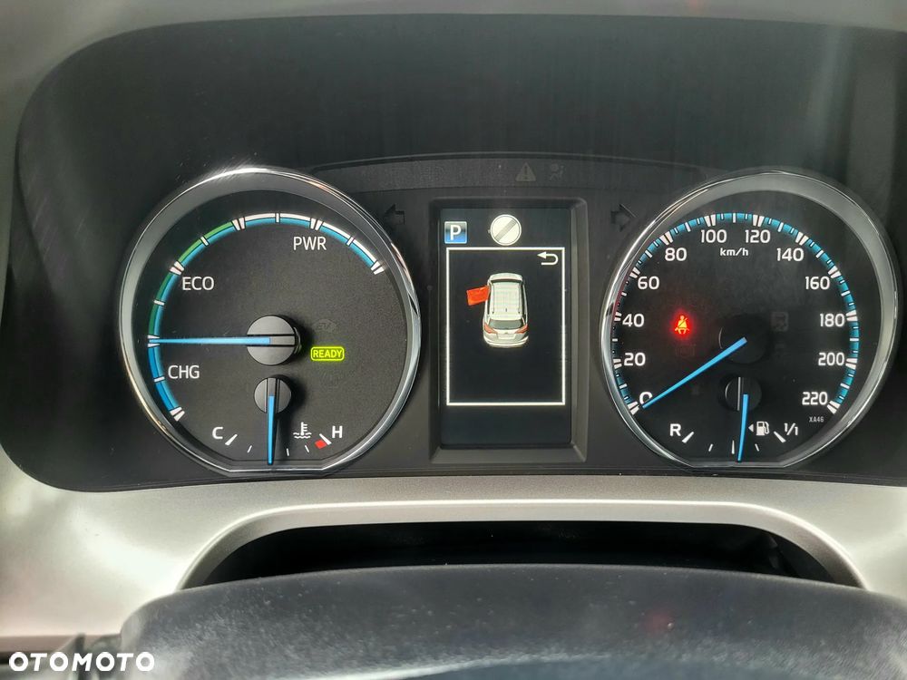 Toyota RAV4 Hybrid Selection 4x4 - 24