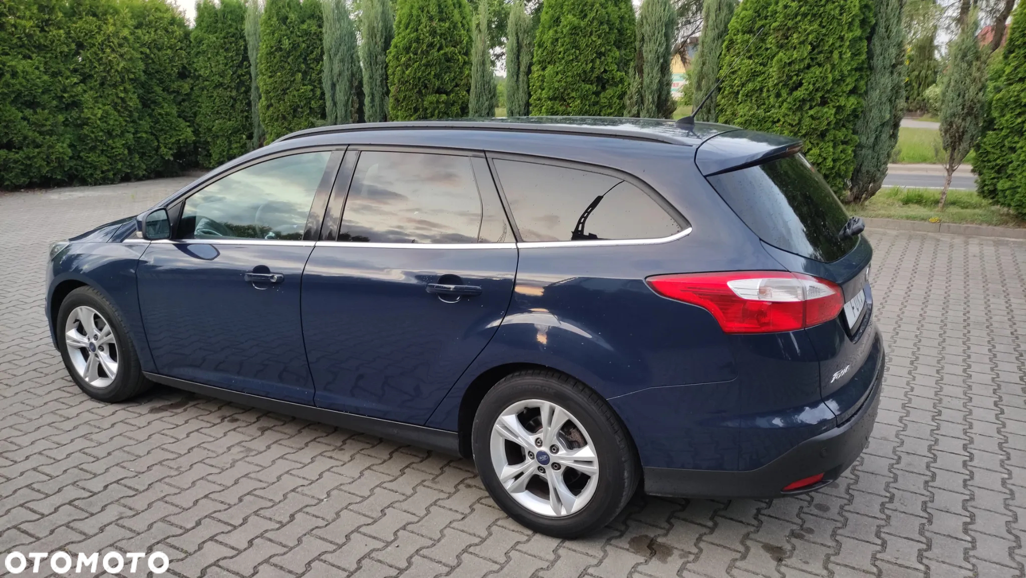 Ford Focus Turnier 1.0 EcoBoost Start-Stopp-System SYNC Edition - 12
