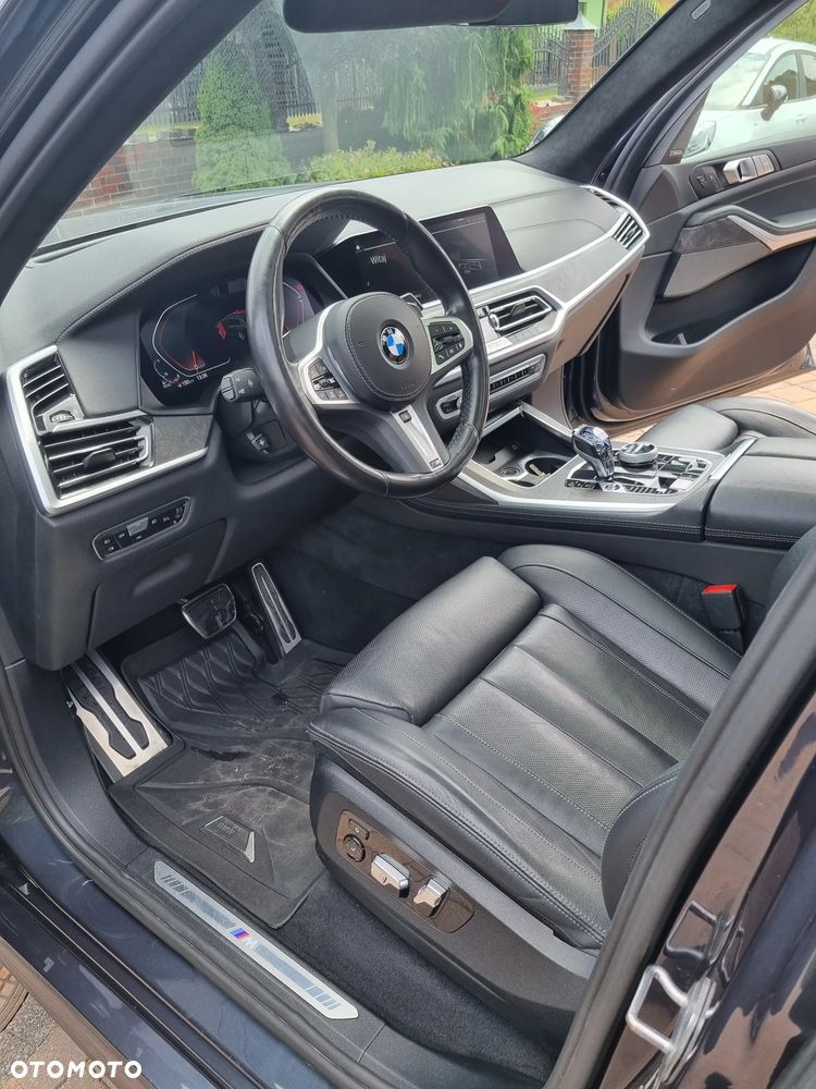 BMW X7 - 10