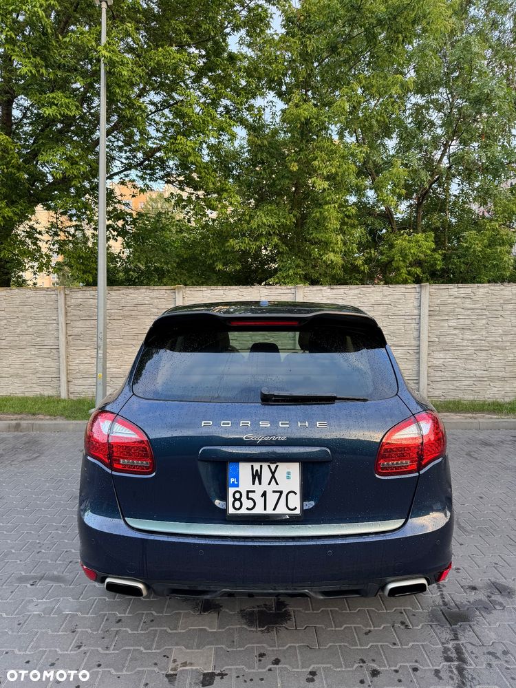 Porsche Cayenne - 6